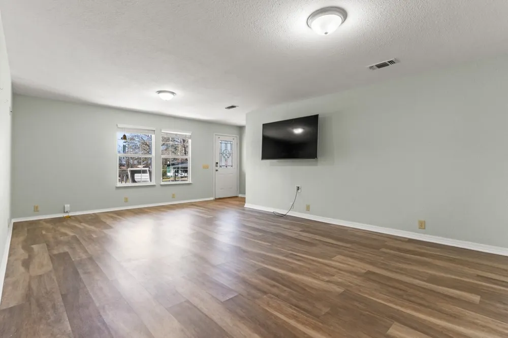 661 Crestwood Drive Avinger, TX 75630