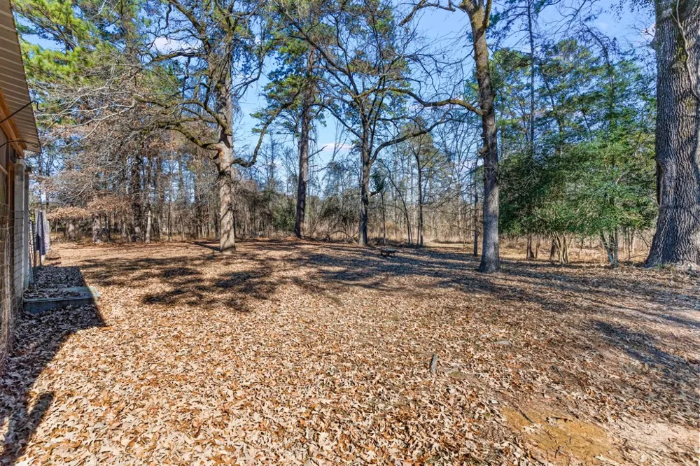 661 Crestwood Drive Avinger, TX 75630