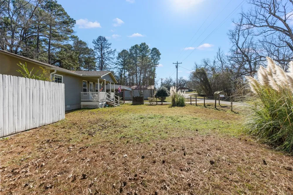 661 Crestwood Drive Avinger, TX 75630