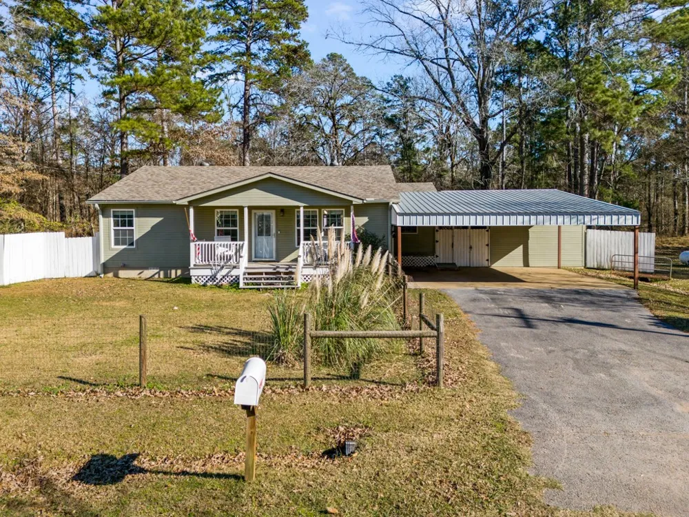 661 Crestwood Drive Avinger, TX 75630