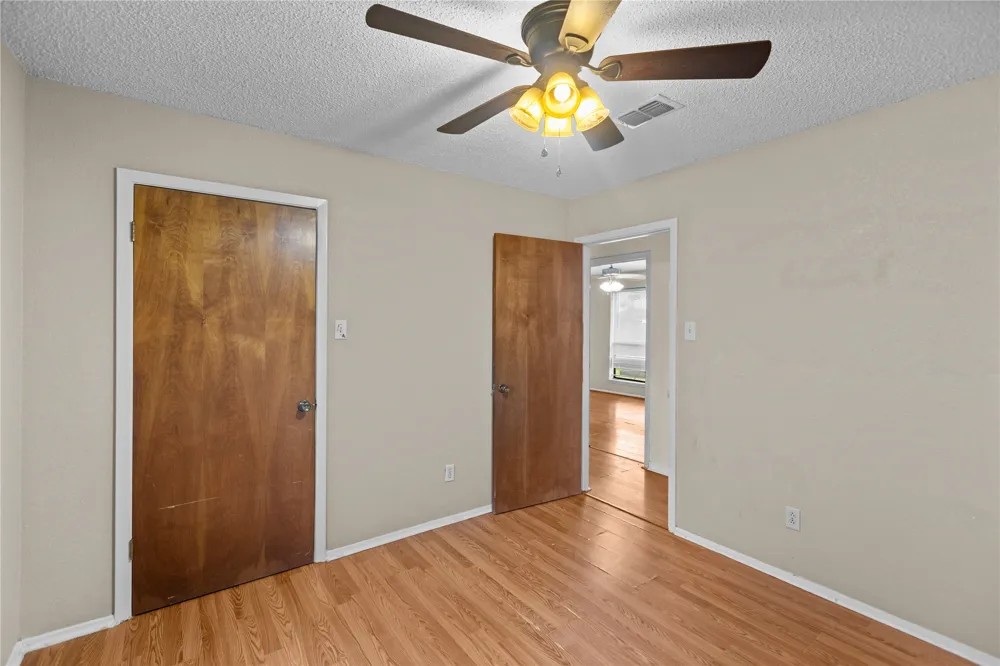 1939 E Texas Street Denison, TX 75021