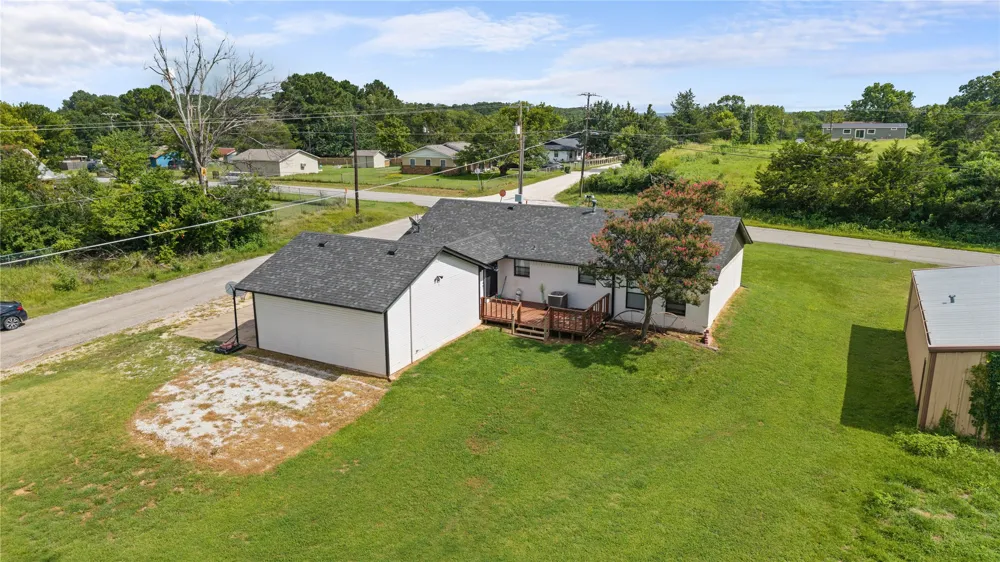 1939 E Texas Street Denison, TX 75021