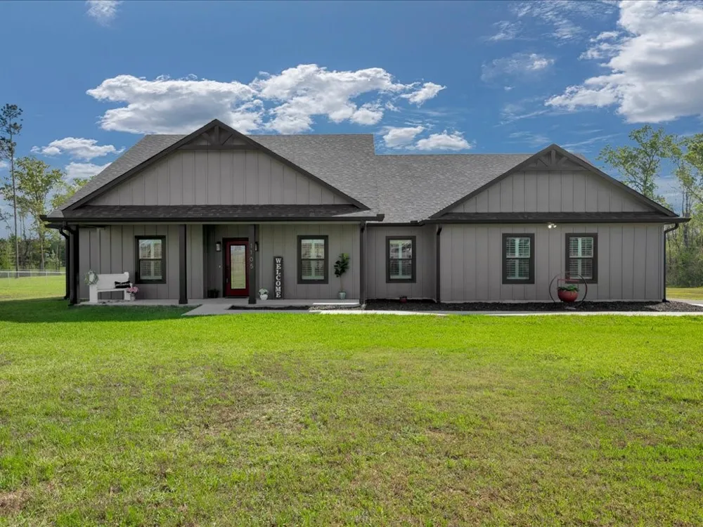 1105 Cc Road Diboll, TX 75941