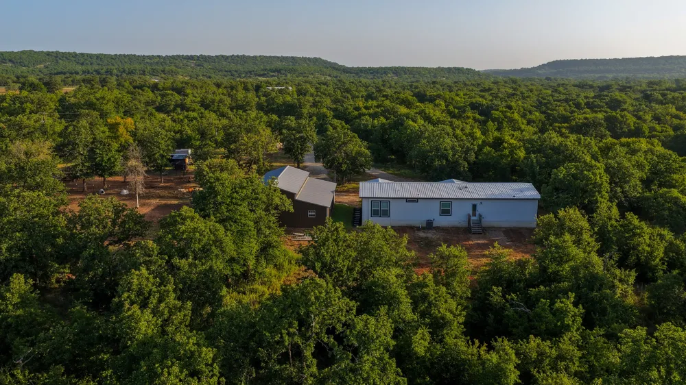 3064 Puddin Valley Road Bowie, TX 76230