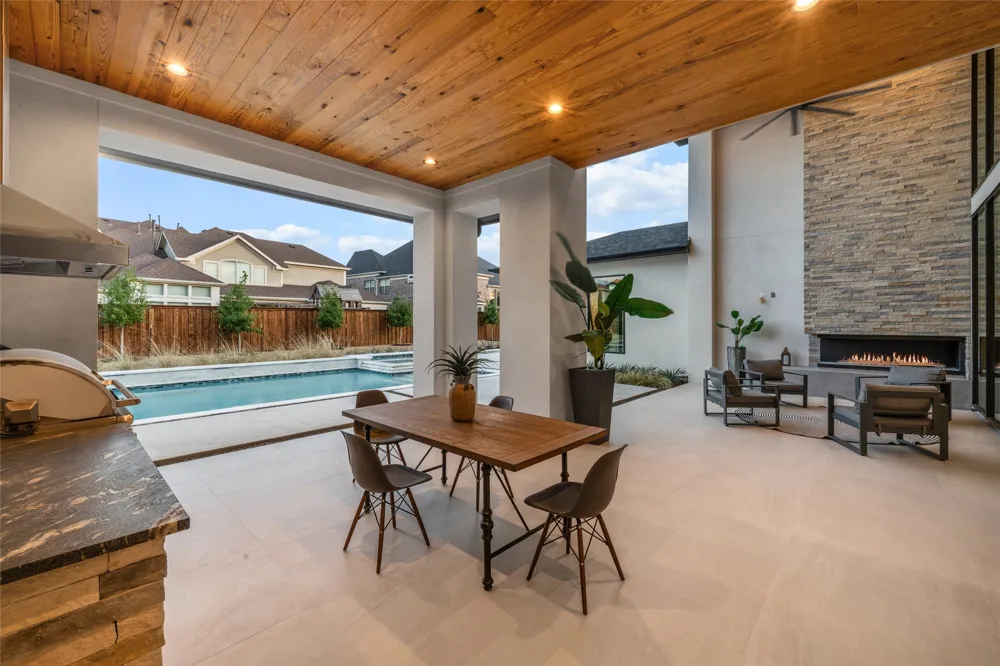 2223 Courtland Drive Frisco, TX 75034
