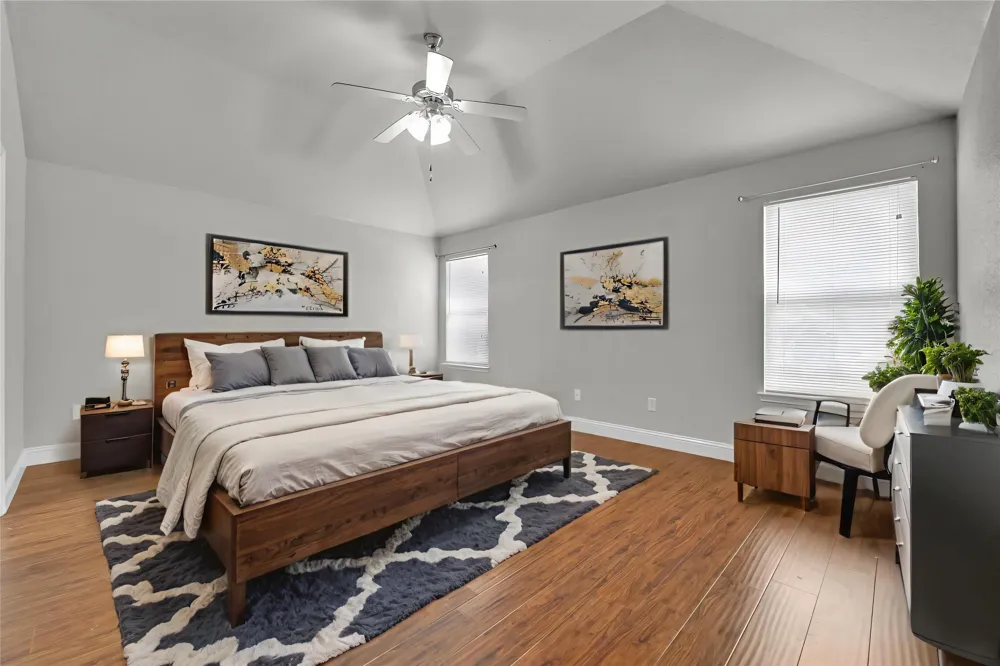 5205 Mirror Lake Drive Haltom City, TX 76117