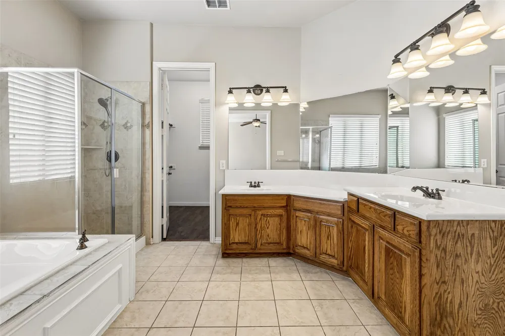 956 Cougar Drive Allen, TX 75013