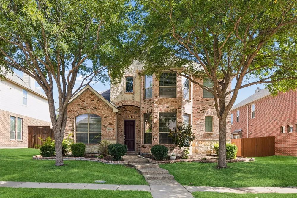 956 Cougar Drive Allen, TX 75013