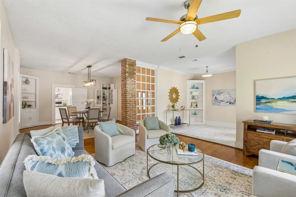 802 Turner Avenue Dallas, TX 75208