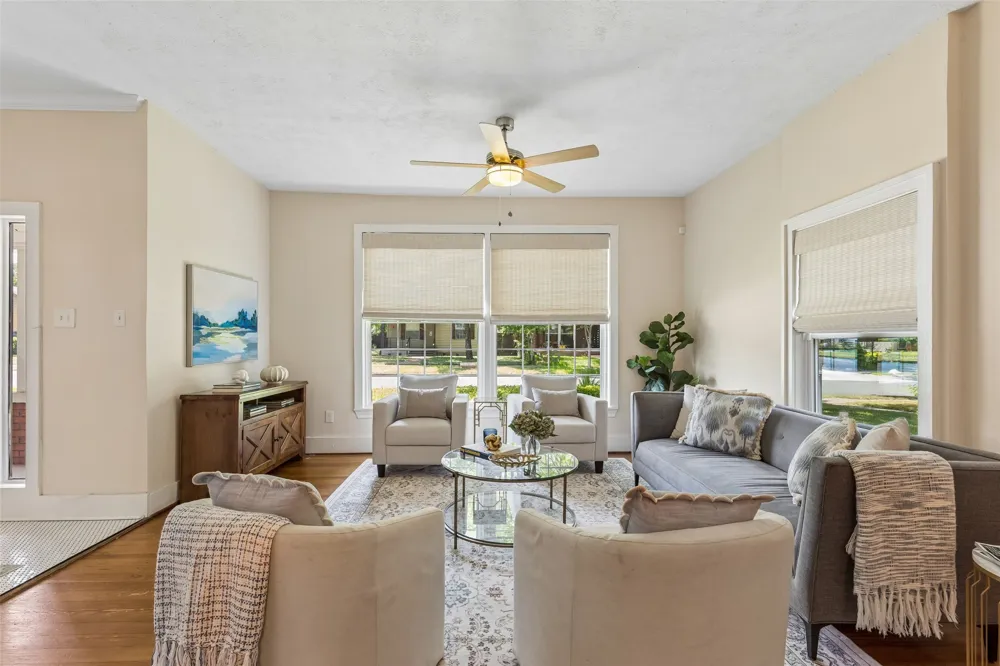 802 Turner Avenue Dallas, TX 75208