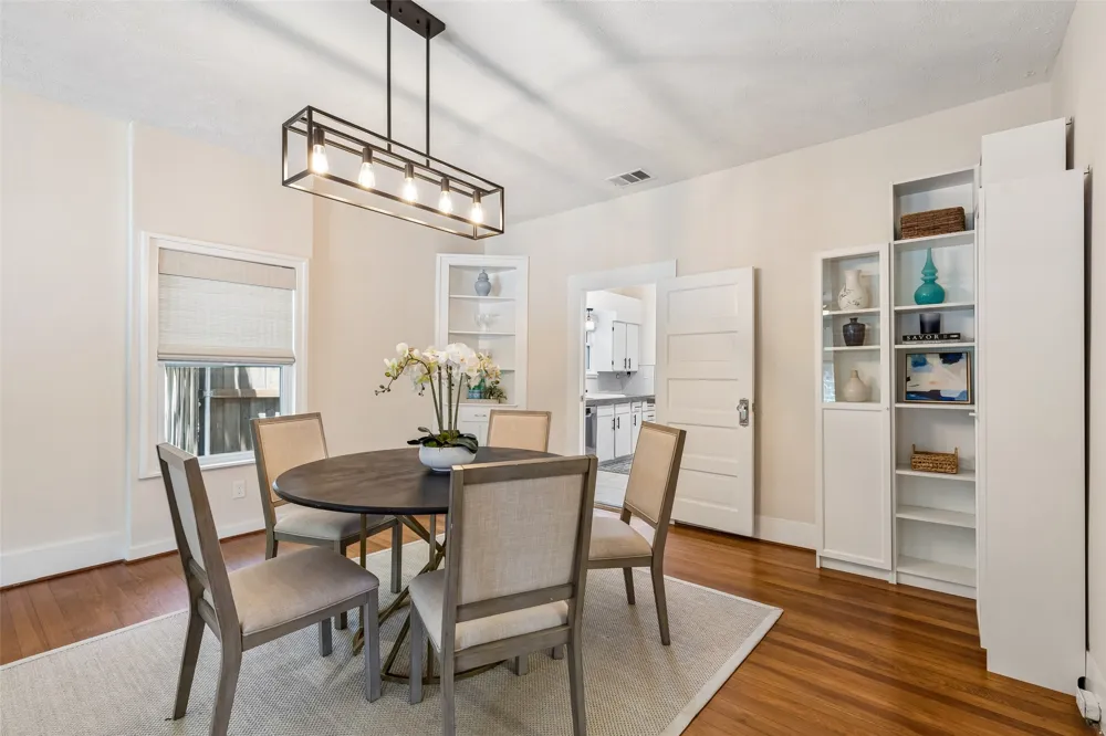 802 Turner Avenue Dallas, TX 75208
