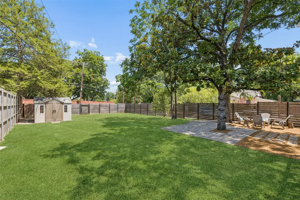802 Turner Avenue Dallas, TX 75208