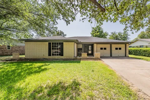 1227 Willowwood Drive