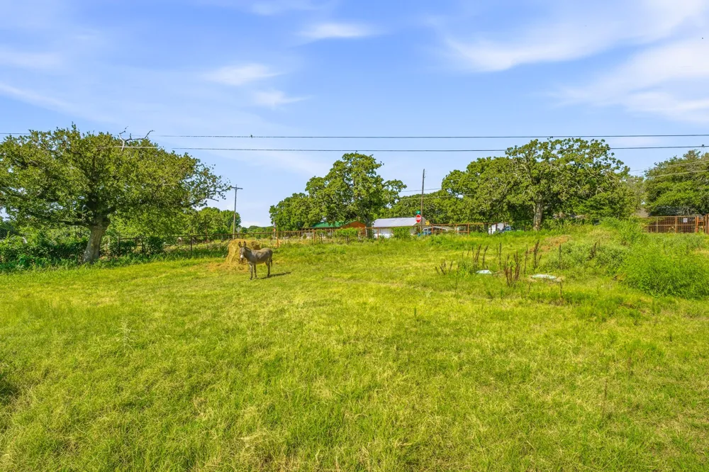 3704 County Road 801 Cleburne, TX 76031