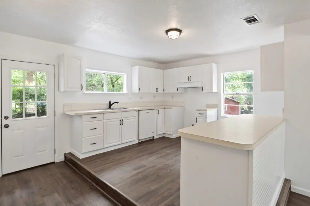 14224 Daniel Boone Lane Log Cabin, TX 75148