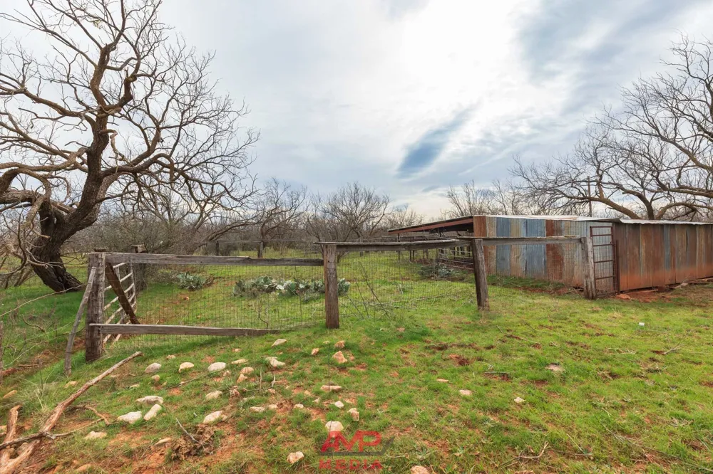 1598 FM 1086 Winters, TX 79567