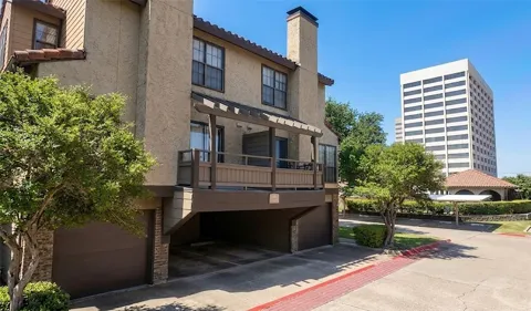 4800 Northway Drive #18A