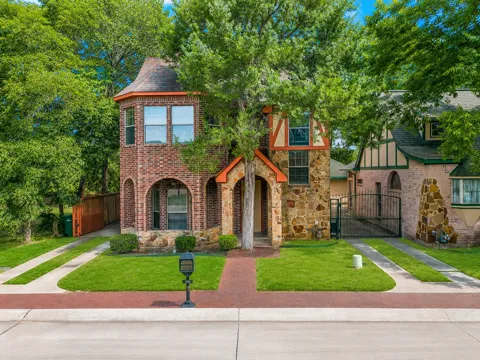 504 Phillip Drive