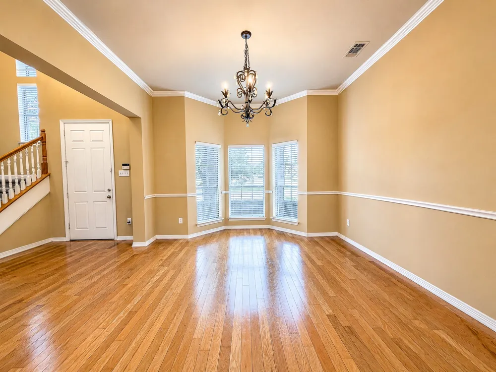 504 Phillip Drive Cedar Hill, TX 75104
