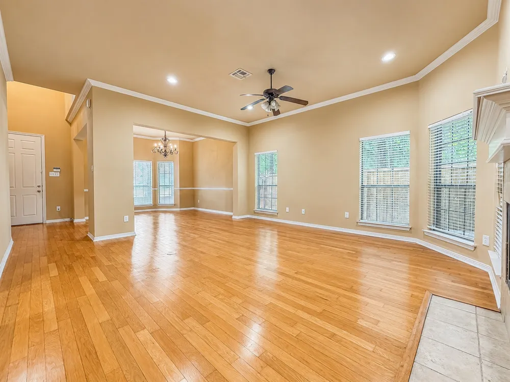 504 Phillip Drive Cedar Hill, TX 75104
