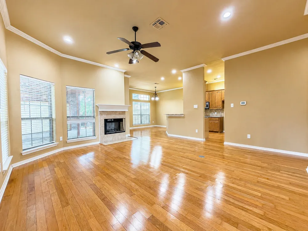 504 Phillip Drive Cedar Hill, TX 75104