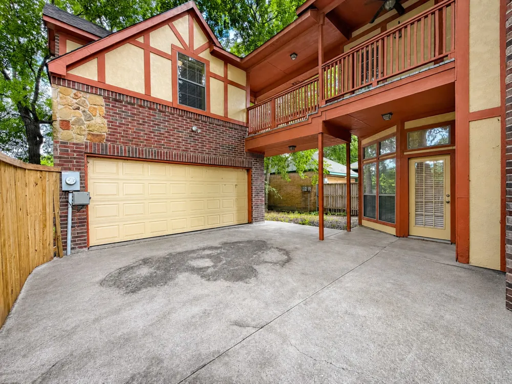 504 Phillip Drive Cedar Hill, TX 75104