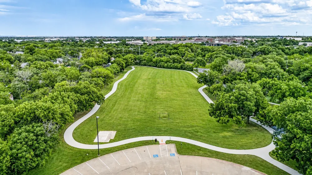 504 Phillip Drive Cedar Hill, TX 75104