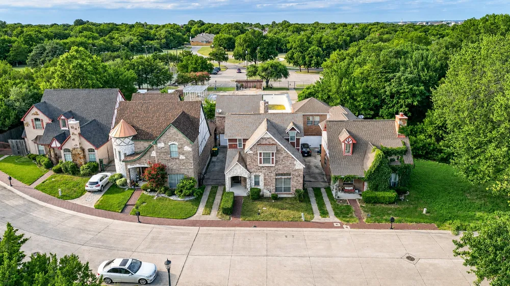 504 Phillip Drive Cedar Hill, TX 75104