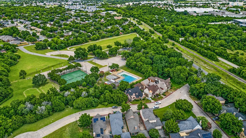 504 Phillip Drive Cedar Hill, TX 75104