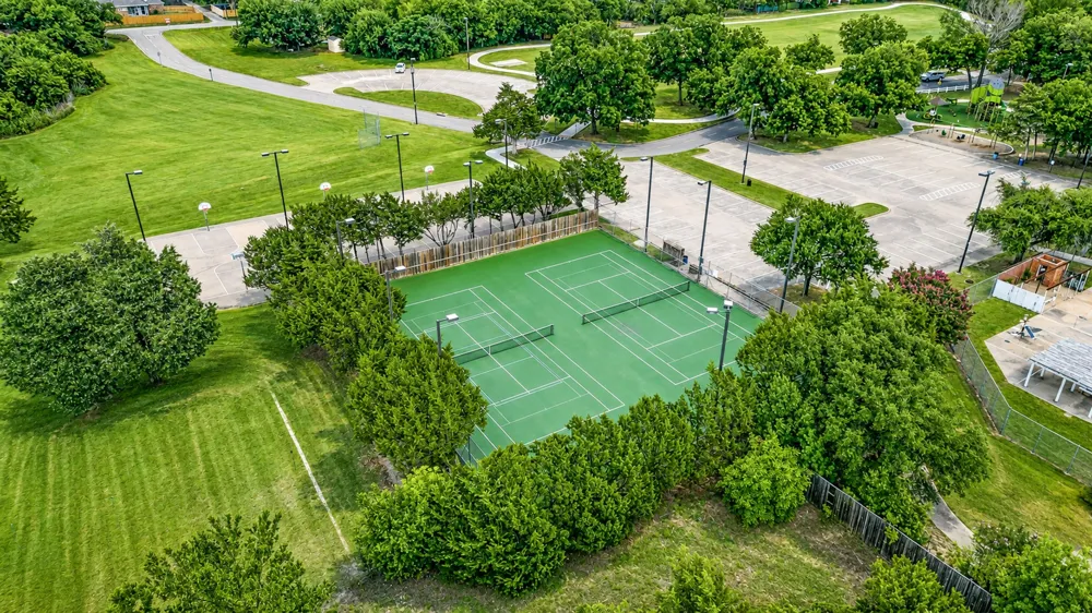 504 Phillip Drive Cedar Hill, TX 75104