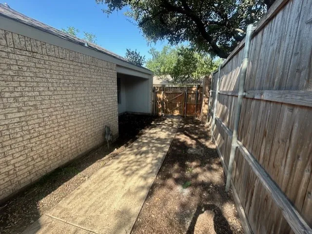 401 Towne House Lane Richardson, TX 75081