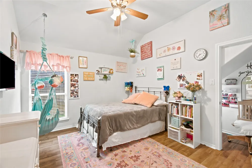 8 Tallwood Lane Edgecliff Village, TX 76134