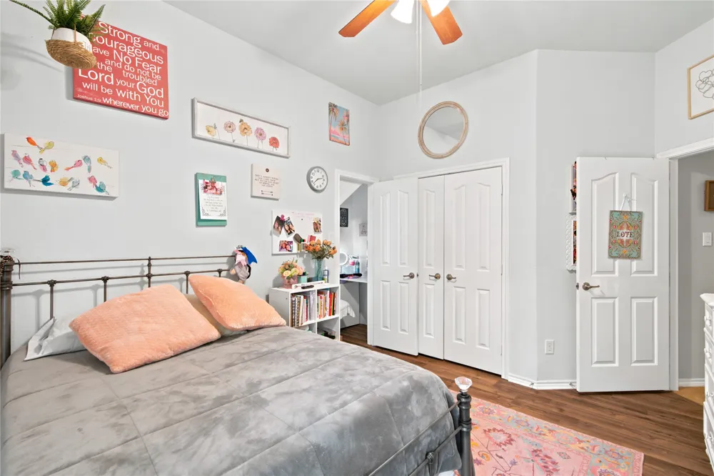 8 Tallwood Lane Edgecliff Village, TX 76134