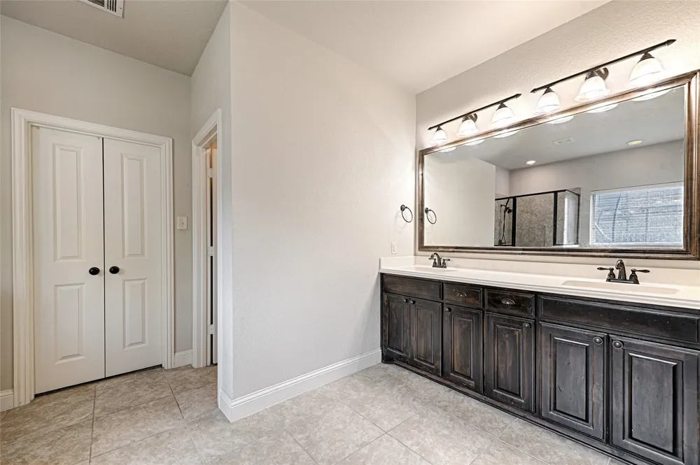 6010 Park View Drive Midlothian, TX 76065