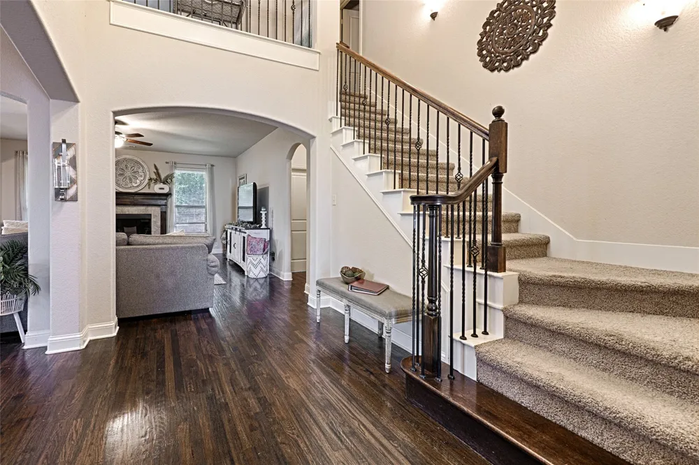 6010 Park View Drive Midlothian, TX 76065