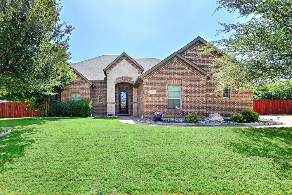 6010 Park View Drive Midlothian, TX 76065