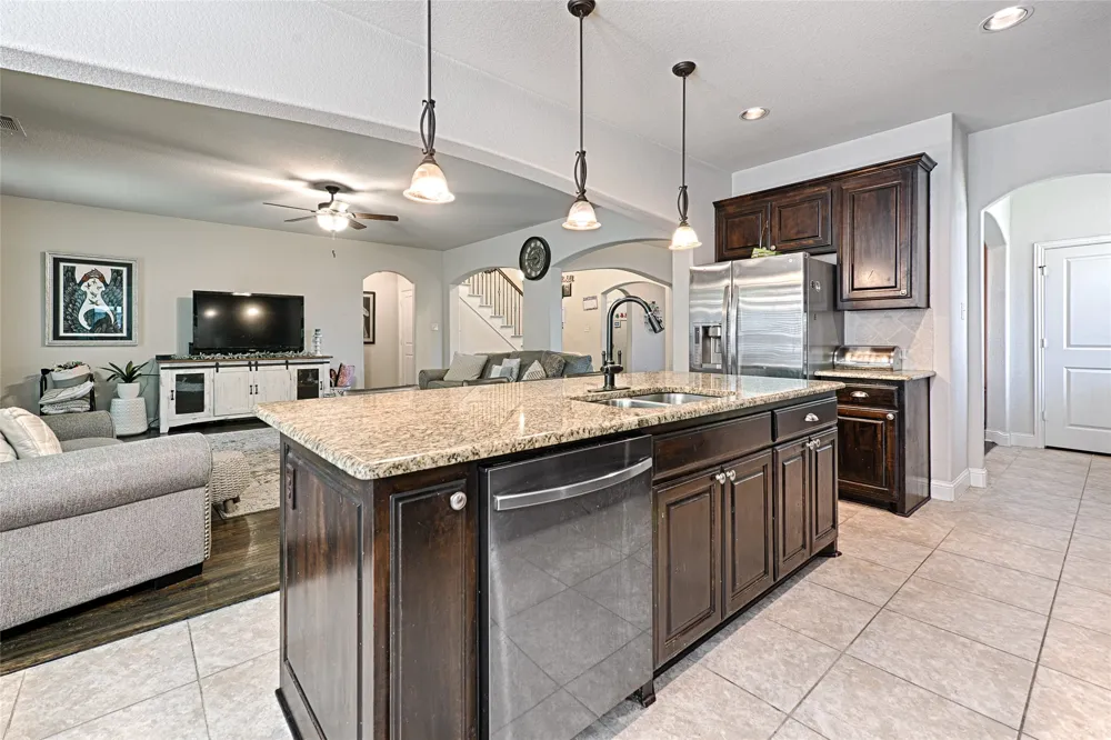 6010 Park View Drive Midlothian, TX 76065