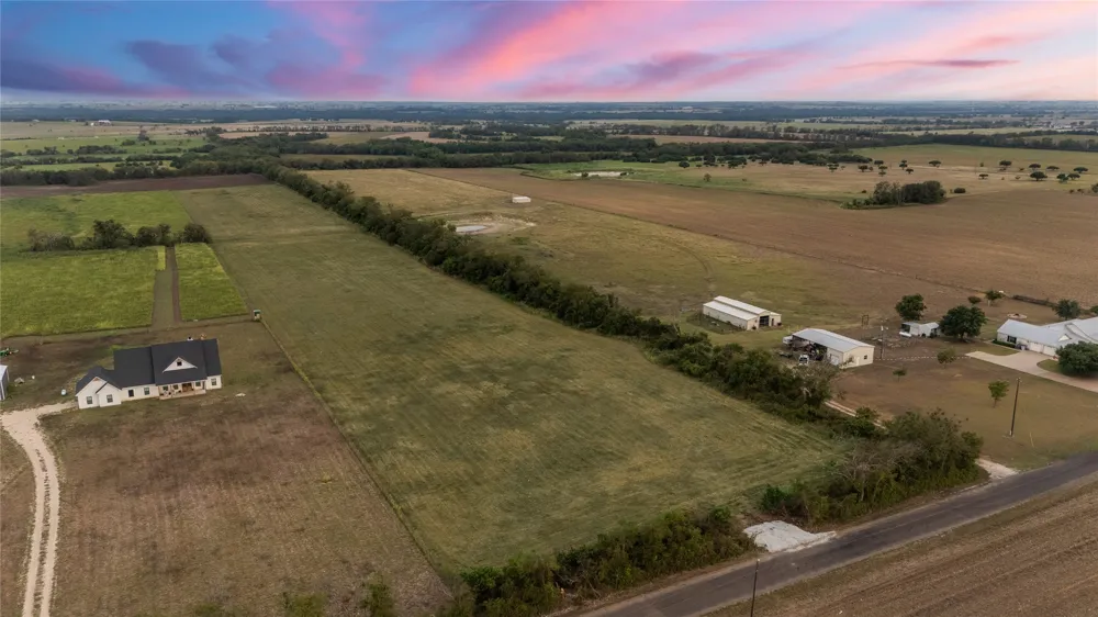 8153 Prairie Chapel Road Crawford, TX 76638