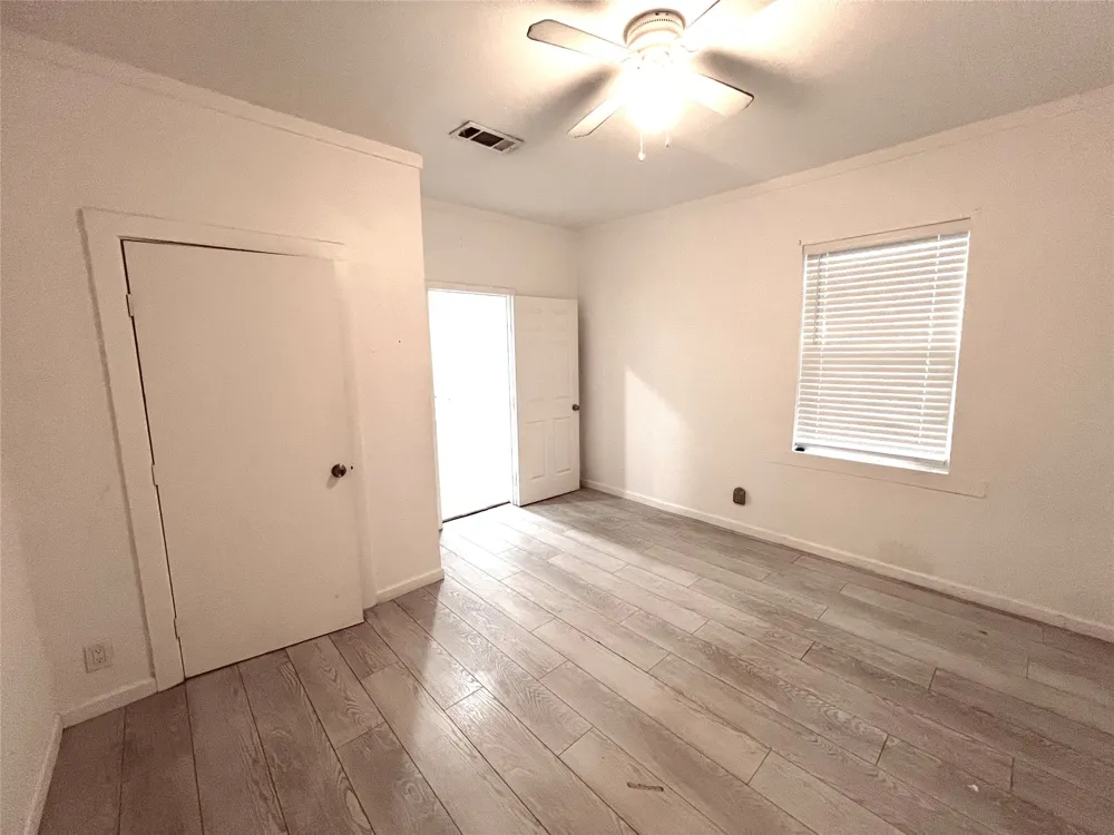 410 Vaden S #B Sherman, TX 75090