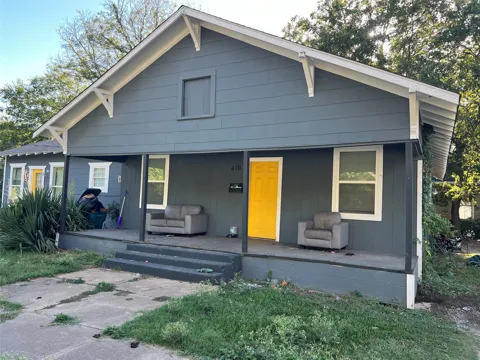 410 Vaden S #B