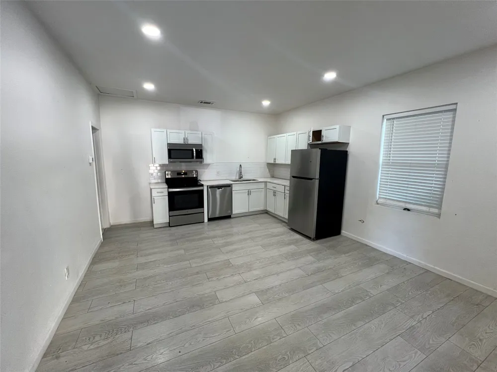 410 Vaden S #B Sherman, TX 75090