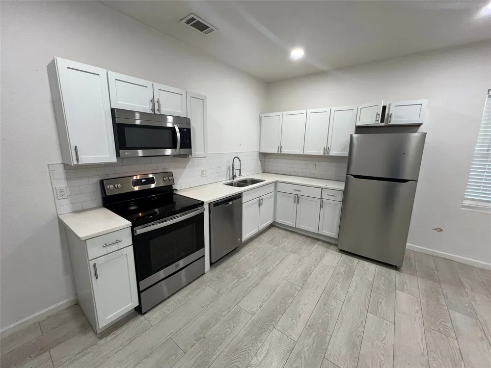 410 Vaden S #B Sherman, TX 75090