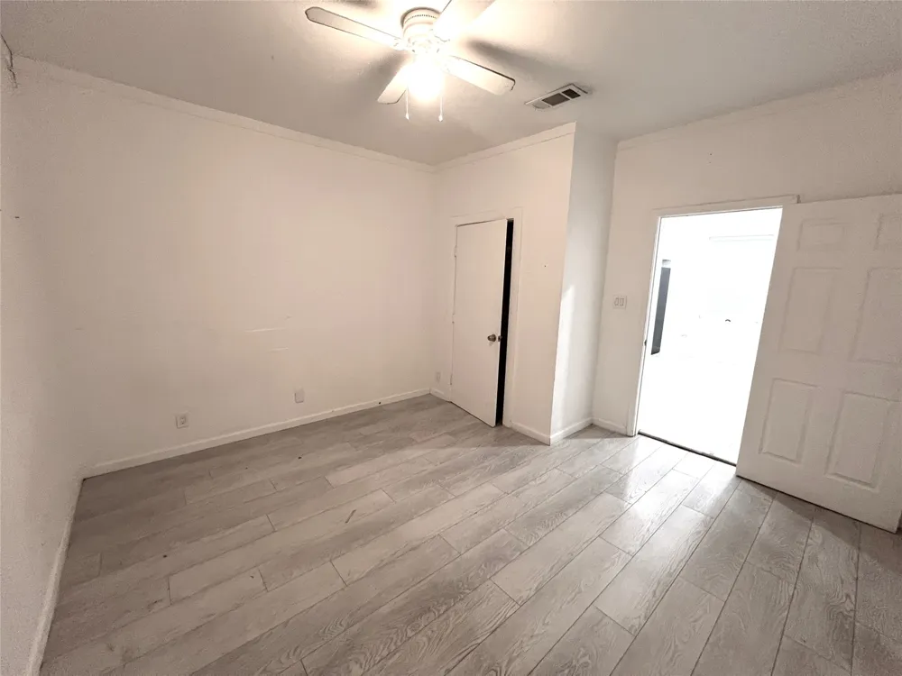 410 Vaden S #B Sherman, TX 75090