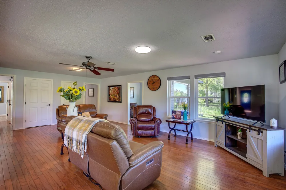 1462 Private Road 8692 Winnsboro, TX 75494