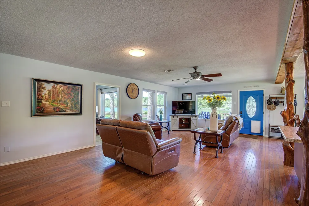 1462 Private Road 8692 Winnsboro, TX 75494