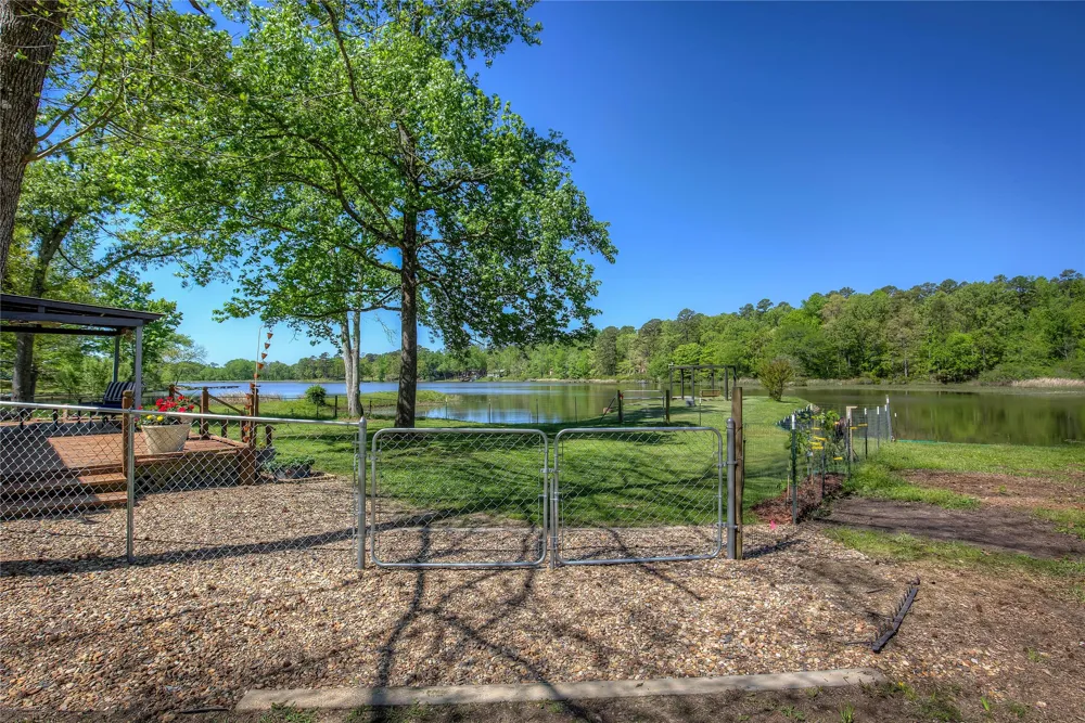 1462 Private Road 8692 Winnsboro, TX 75494