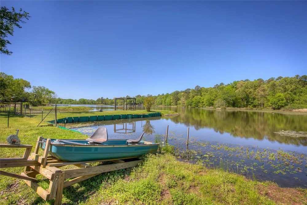 1462 Private Road 8692 Winnsboro, TX 75494