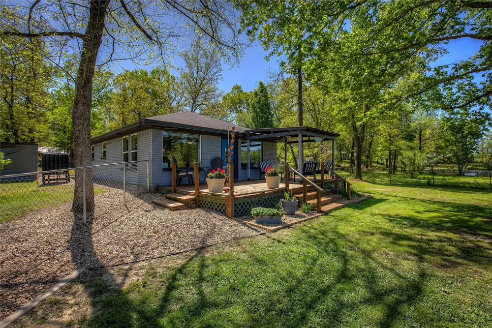 1462 Private Road 8692 Winnsboro, TX 75494
