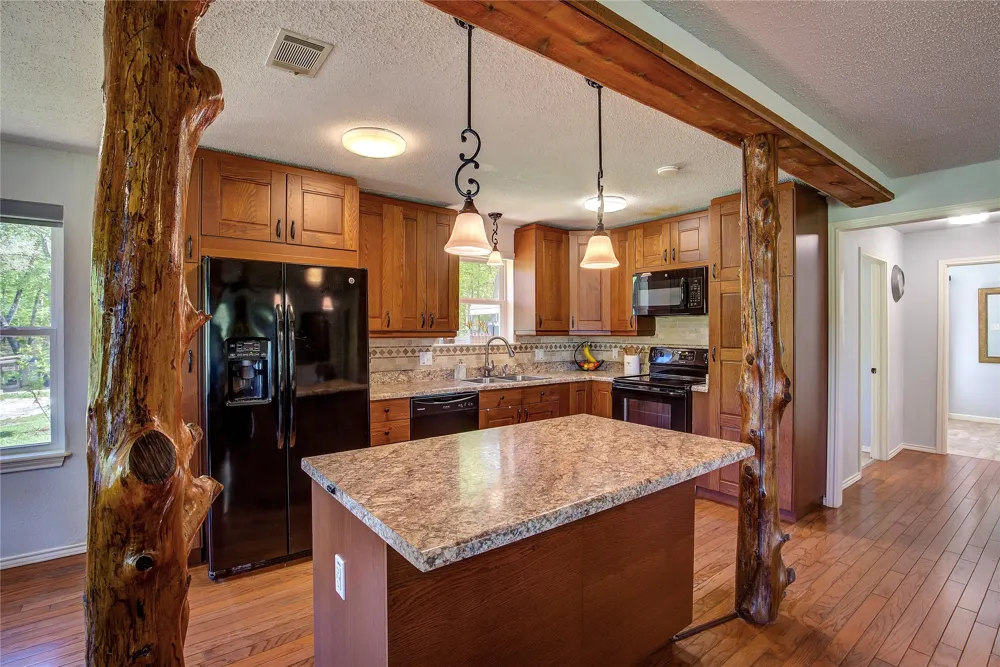 1462 Private Road 8692 Winnsboro, TX 75494