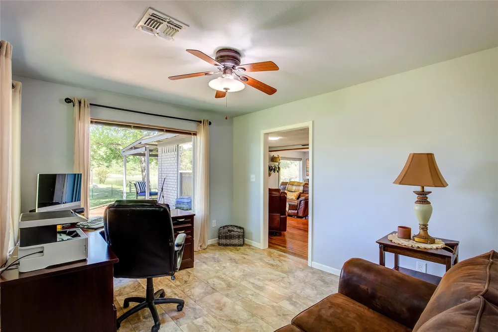 1462 Private Road 8692 Winnsboro, TX 75494